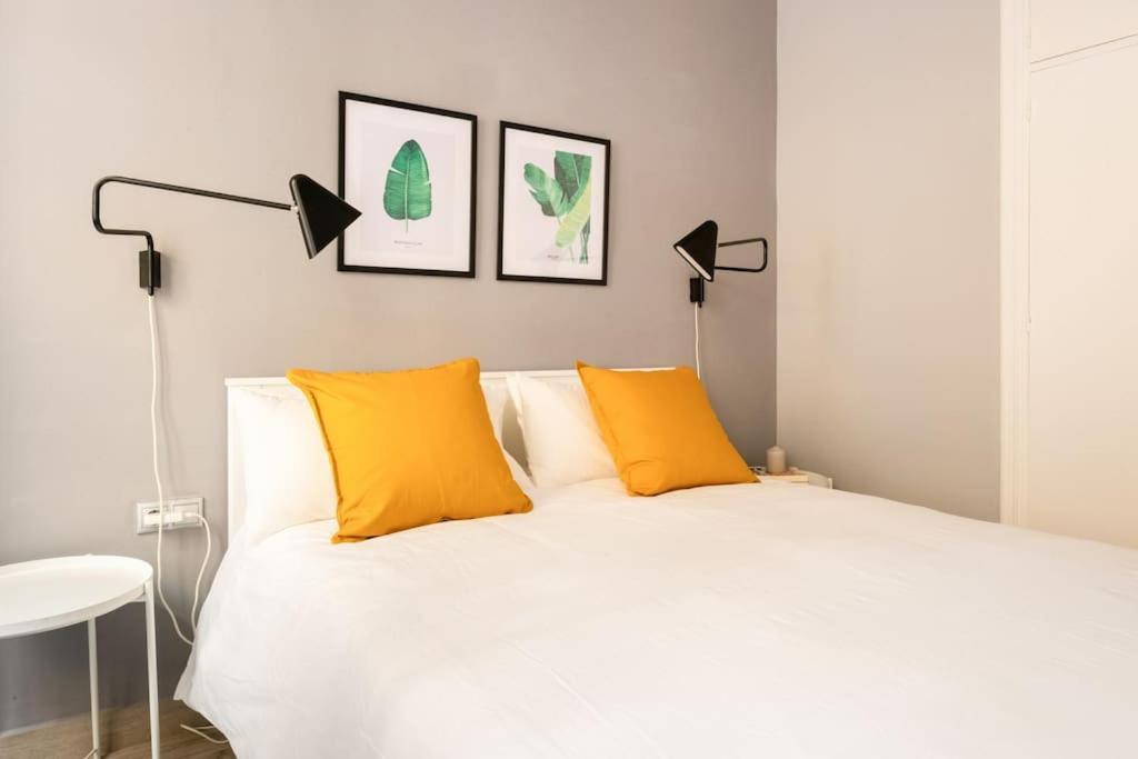 Mia Suite. Center Of Siviglia Esterno foto